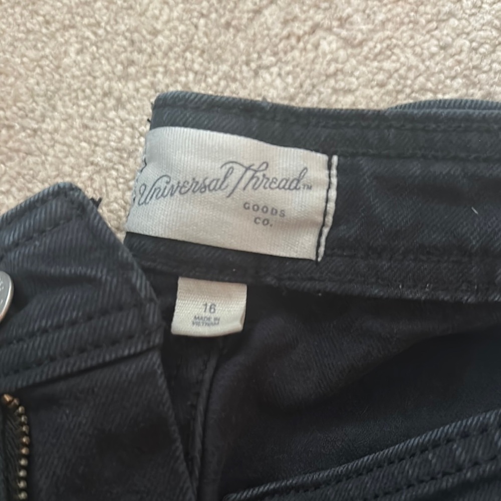 Universal Thread Black Jeans